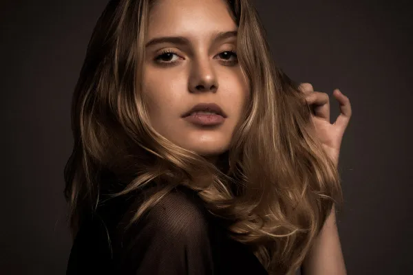 Preset für Fashion- und Beauty-Looks (Lightroom, Camera Raw): 03 | Cover Brown