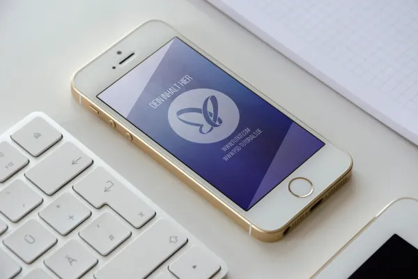 Photoshop-Mockup für Digital-Designs: Smartphone